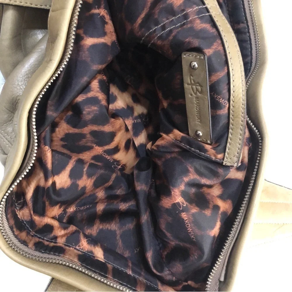 B. Makowsky Large Soft Croc Design Leather Shoulder Hobo Side Pocket Handbag